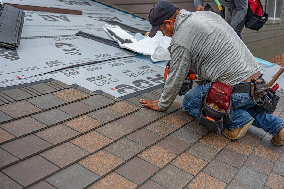 Roof shingle repair work